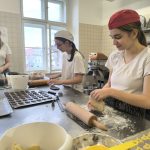 Hlavně s láskou! Tak se učí cukrařina v Táboře