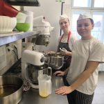 Hlavně s láskou! Tak se učí cukrařina v Táboře