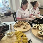 Hlavně s láskou! Tak se učí cukrařina v Táboře