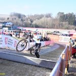 Juniorka Barbora Bukovská ovládla Světový pohár v cyklokrosu v Táboře! Domácí junior Tadeáš Pazourek obsadil 24. místo