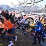 Juniorka Barbora Bukovská ovládla Světový pohár v cyklokrosu v Táboře! Domácí junior Tadeáš Pazourek obsadil 24. místo