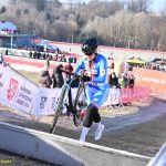 Juniorka Barbora Bukovská ovládla Světový pohár v cyklokrosu v Táboře! Domácí junior Tadeáš Pazourek obsadil 24. místo