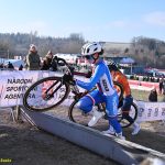 Juniorka Barbora Bukovská ovládla Světový pohár v cyklokrosu v Táboře! Domácí junior Tadeáš Pazourek obsadil 24. místo