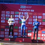 Juniorka Barbora Bukovská ovládla Světový pohár v cyklokrosu v Táboře! Domácí junior Tadeáš Pazourek obsadil 24. místo