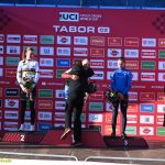 Juniorka Barbora Bukovská ovládla Světový pohár v cyklokrosu v Táboře! Domácí junior Tadeáš Pazourek obsadil 24. místo