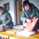 V Nišovicích se lidé scházejí na sousedském obědě. Tradici inspirovala družba ve Švýcarsku