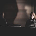 Písecké divadlo 17. listopadu zazářilo v barvách trikolory