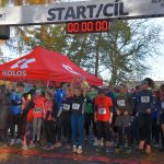 Charitativní běh a pochod na pomoc mladým onkologickým pacientům měl u táborské Hýlačky rekordní účast