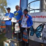 Charitativní běh a pochod na pomoc mladým onkologickým pacientům měl u táborské Hýlačky rekordní účast