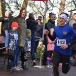 Charitativní běh a pochod na pomoc mladým onkologickým pacientům měl u táborské Hýlačky rekordní účast