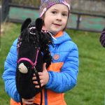 Hubertskou jízdu v Dobrošově u Milevska si v sobotu mohou užít i děti bez koní