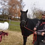 Podzimní Hubertskou vyjížďku si v Dobrošově a Klisinci užili jezdci i diváci