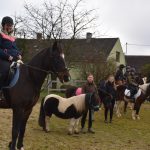 Podzimní Hubertskou vyjížďku si v Dobrošově a Klisinci užili jezdci i diváci