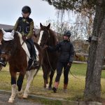 Podzimní Hubertskou vyjížďku si v Dobrošově a Klisinci užili jezdci i diváci