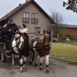 Podzimní Hubertskou vyjížďku si v Dobrošově a Klisinci užili jezdci i diváci