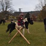 Podzimní Hubertskou vyjížďku si v Dobrošově a Klisinci užili jezdci i diváci