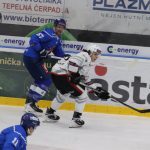 Kohouti dotáhli s Chomutovem dvoubrankovou ztrátu. Vítězství v nájezdech zařídil kapitán Pech