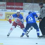 VIDEO: Kohouti sehráli s Porubou další vyrovnanou bitvu. Rozhodnutí přišlo po faulu brankáře