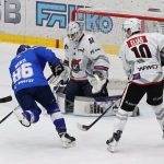 Kohouti dotáhli s Chomutovem dvoubrankovou ztrátu. Vítězství v nájezdech zařídil kapitán Pech