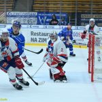 VIDEO: Hokejisté Tábora dostali od Třebíče šest gólů. V závěru zkusili hrát přes pět minut bez brankáře