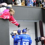 Kohouti dotáhli s Chomutovem dvoubrankovou ztrátu. Vítězství v nájezdech zařídil kapitán Pech