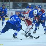 VIDEO: Kohouti sehráli s Porubou další vyrovnanou bitvu. Rozhodnutí přišlo po faulu brankáře