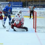 VIDEO: Hokejisté Tábora proti Slavii podruhé v sezoně neskórovali. Ve druhé třetině nevyužili dvojnásobnou přesilovku