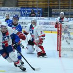 VIDEO: Hokejisté Tábora dostali od Třebíče šest gólů. V závěru zkusili hrát přes pět minut bez brankáře