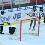 VIDEO: Kohouti sehráli s Porubou další vyrovnanou bitvu. Rozhodnutí přišlo po faulu brankáře