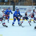 VIDEO: Hokejisté Tábora dostali od Třebíče šest gólů. V závěru zkusili hrát přes pět minut bez brankáře