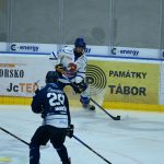 VIDEO: Extraligoví dorostenci Tábora připsali teprve třetí výhru v sezoně. Tři body jim z posledního místa nepomohly