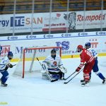 VIDEO: Extraligoví dorostenci Tábora zvládli domácí dvojboj z poloviny. V pátek udolali Porubu, v sobotu nestačili na Třinec