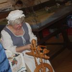 Jarmark starých řemesel zpříjemňuje v Milevském muzeu advent už 21 let