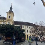 VIDEO: Na píseckém náměstí už stojí vánoční strom