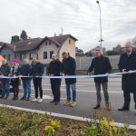 Stříhání pásky na Volyňské ve Strakonicích. Rok a půl prací prověřil trpělivost lidí i spolupráci investorů