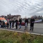 Stříhání pásky na Volyňské ve Strakonicích. Rok a půl prací prověřil trpělivost lidí i spolupráci investorů