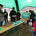 Výlov Dolanského rybníku rybáře mile překvapil. Vytáhli téměř 170 metráků ryb