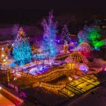 V Zoo Hluboká rozsvítili veverku. Adventní světelná akce láká již popatnácté