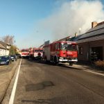 U požáru domu v Soběslavi zasahuje šest jednotek hasičů, škoda šplhá přes milion