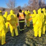 Hasiči likvidují v Blatné tisíce kachen. Pokračovat budou i zítra