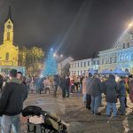 VIDEO. V Milevsku se rozzářila vánoční výzdoba a zazněl první adventní koncert