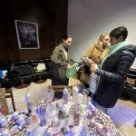 Vánoční benefiční výstava měla opět úspěch. Kino Portyč zaplnily desítky lidí