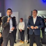 Vánoční benefiční výstava měla opět úspěch. Kino Portyč zaplnily desítky lidí