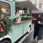 Advent v Písku odstartovalo žehnání věncům. Otevřel se i jarmark a kluziště