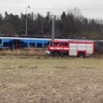 AKTUALIZOVÁNO: U Zlivi se střetl vlak a rychlík. Na místě jsou desítky zraněných, blízcí mohou využít infolinku