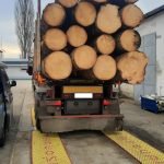 Jihočeští policisté si posvítili na přetížená nákladní vozidla