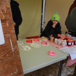 Adventní trh na Kozí farmě v Chýnově nabídl setkání sousedů i vůni uzbecké šurpy