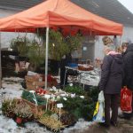 Adventní trh na Kozí farmě v Chýnově nabídl setkání sousedů i vůni uzbecké šurpy
