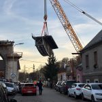 VIDEO: Nad Lužnicí se zvedl kolos. Rekonstrukce Bechyňského mostu pokračuje