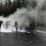 U Strážného shořelo nákladní auto. Řidič v něm vezl propanbutanovou lahev
